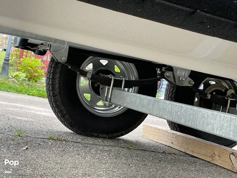 Slide: The Image of Yamaha AR210 2022 - 13219989