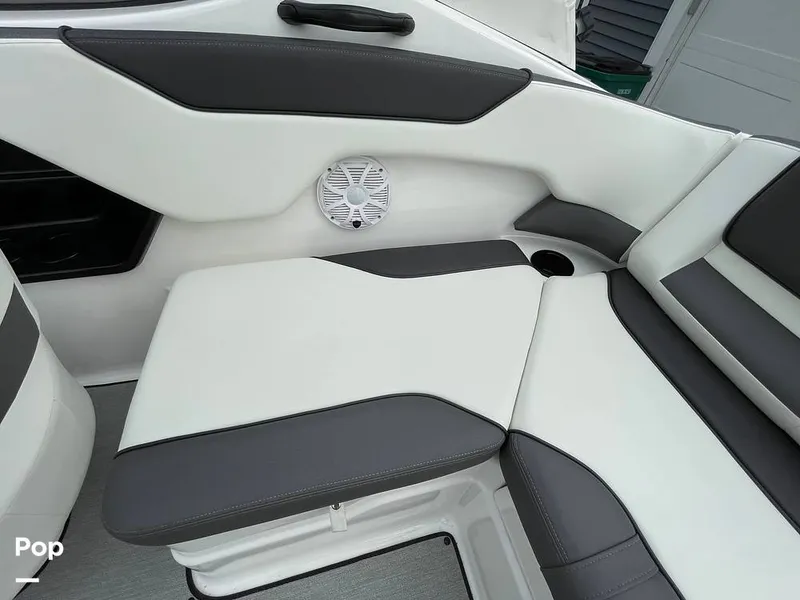 Slide: The Image of Yamaha AR210 2022 - 13219849