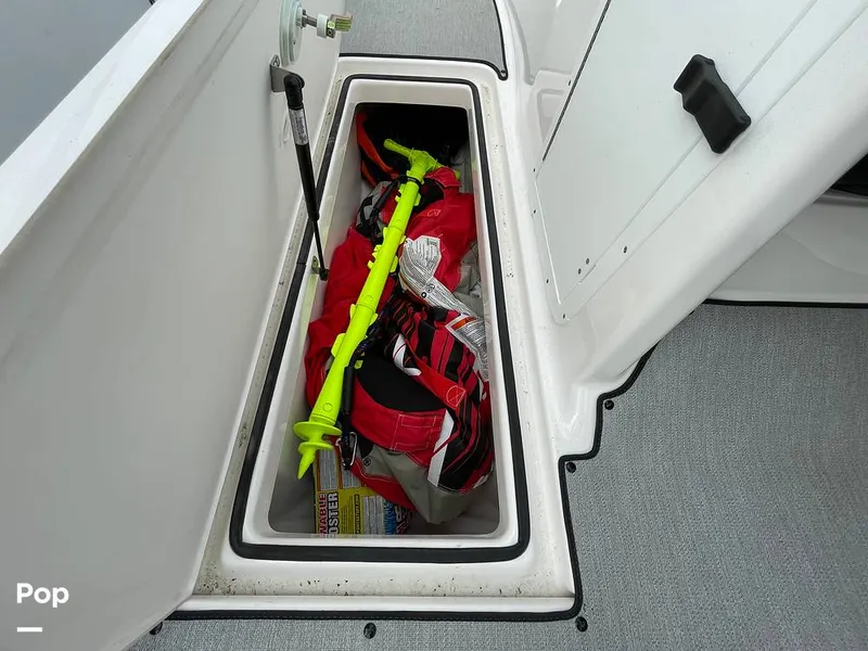 Slide: The Image of Yamaha AR210 2022 - 13219856