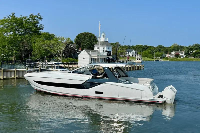 Slide: The Image of Azimut 47 VERVE 2022 - 0