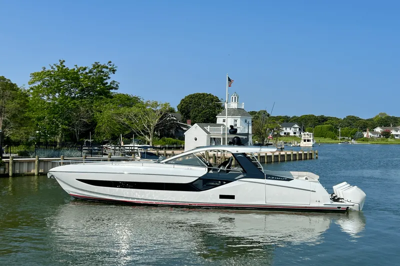 Slide: The Image of Azimut 47 VERVE 2022 - 111