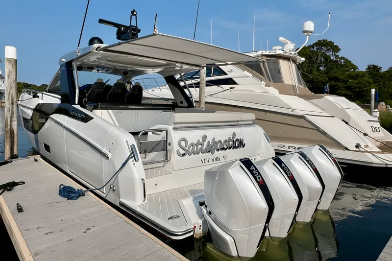 Slide: The Image of Azimut 47 VERVE 2022 - 21