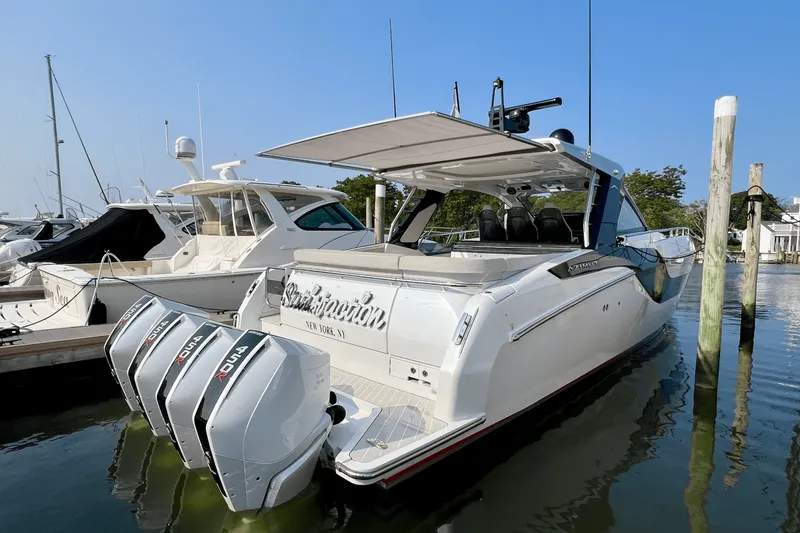 Slide: The Image of Azimut 47 VERVE 2022 - 22