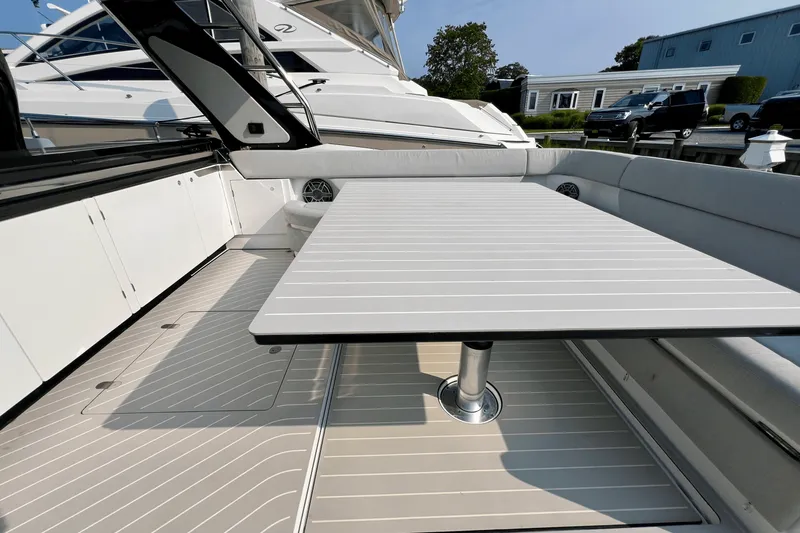 Slide: The Image of Azimut 47 VERVE 2022 - 24