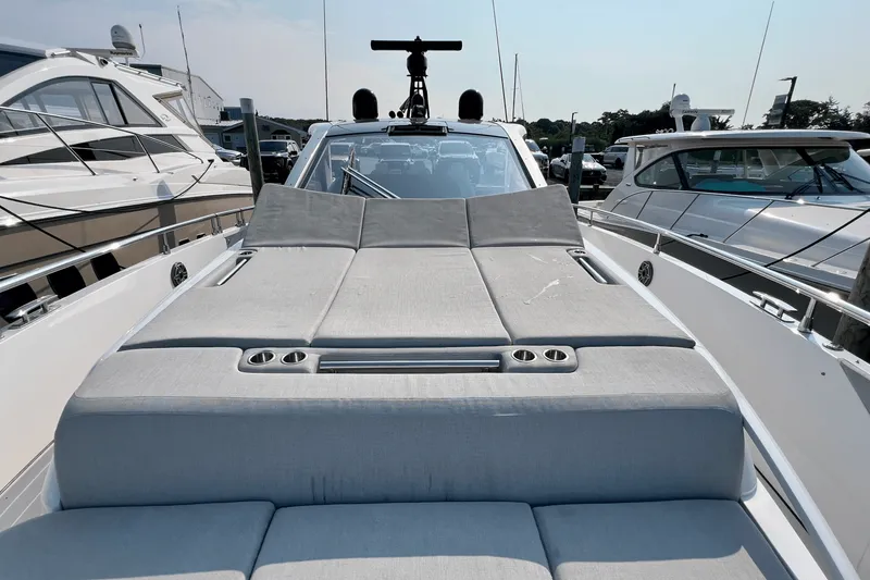 Slide: The Image of Azimut 47 VERVE 2022 - 54