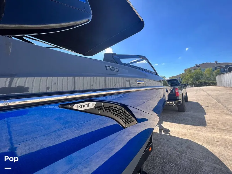 Slide: The Image of Centurion Fi23 2019 - 13220728