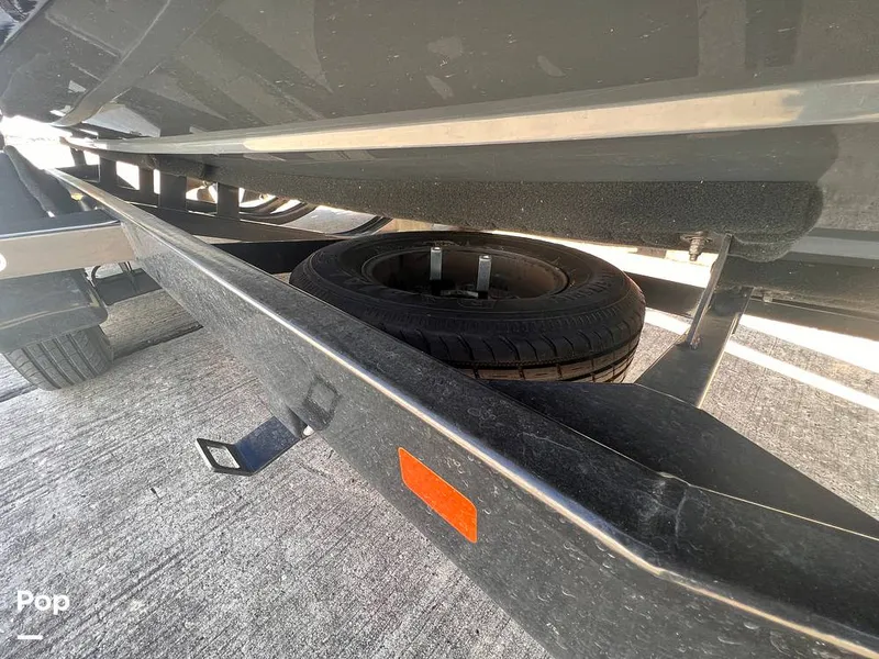 Slide: The Image of Spare Tire - 13220732