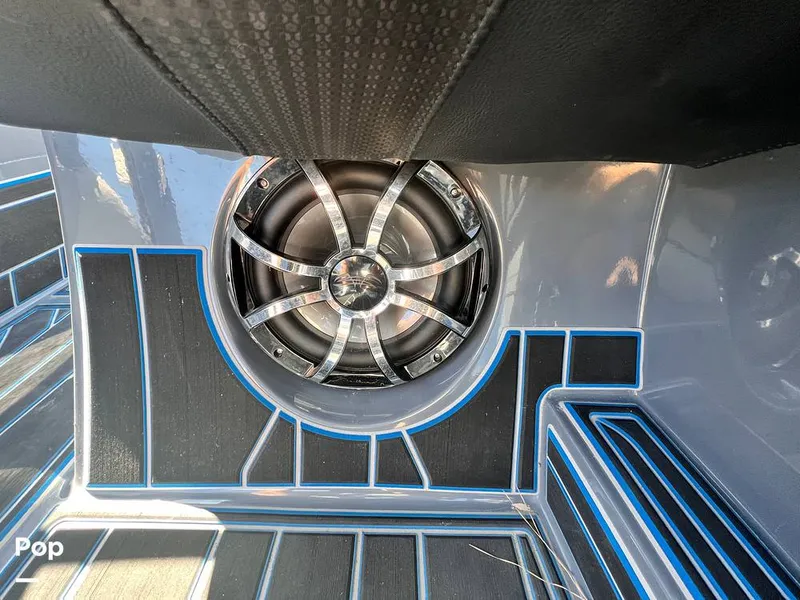 Slide: The Image of Centurion Fi23 2019 - 13220754