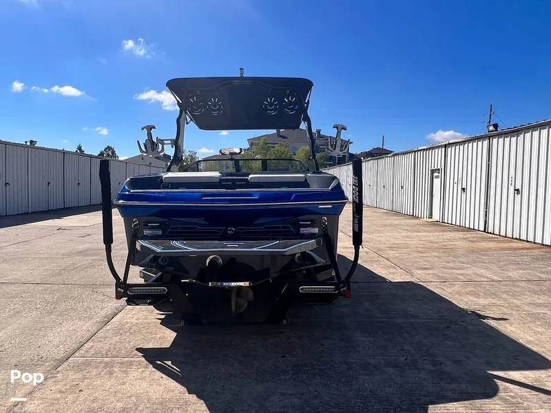 Slide: The Image of Centurion Fi23 2019 - 13220662