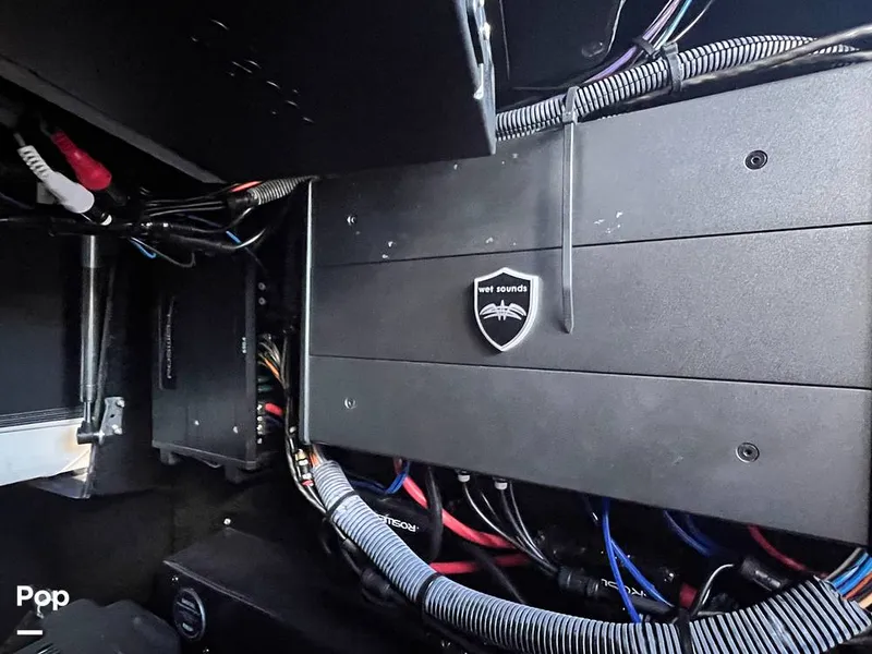 Slide: The Image of Centurion Fi23 2019 - 13220774