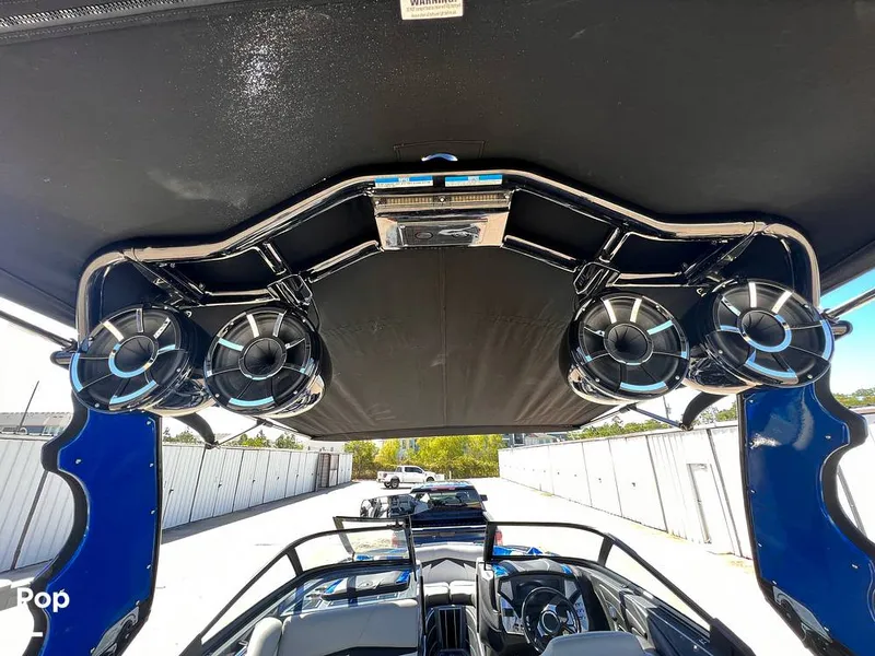 Slide: The Image of Centurion Fi23 2019 - 13220795