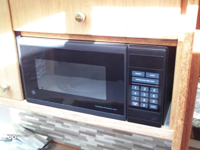 Slide: The Image of Bayliner 3388 2000 - 13118643