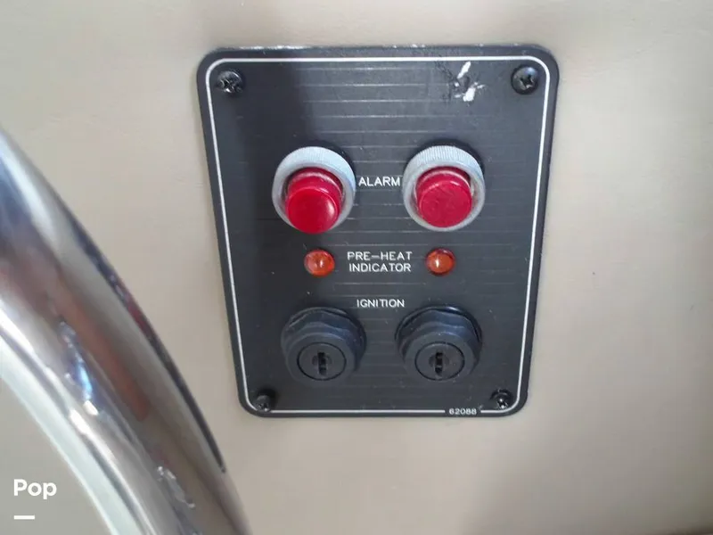 Slide: The Image of Bayliner 3388 2000 - 13118639