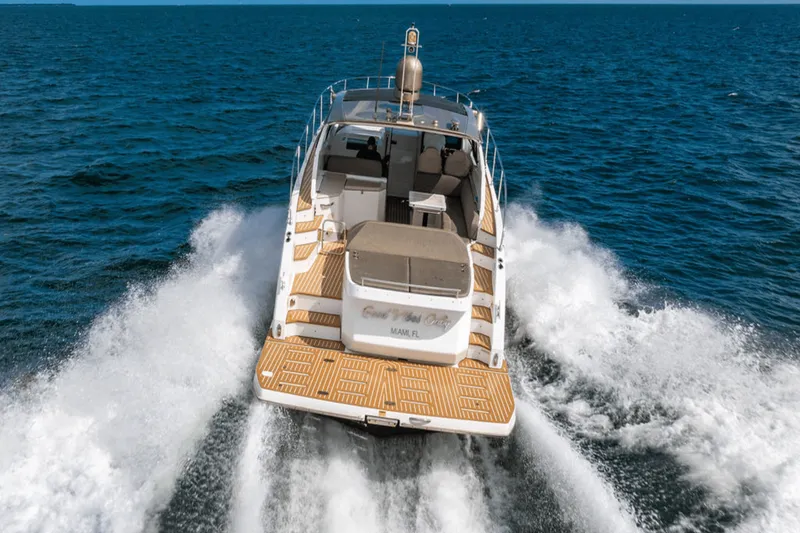 Slide: The Image of Azimut ATLANTIS 45 2020 - 25
