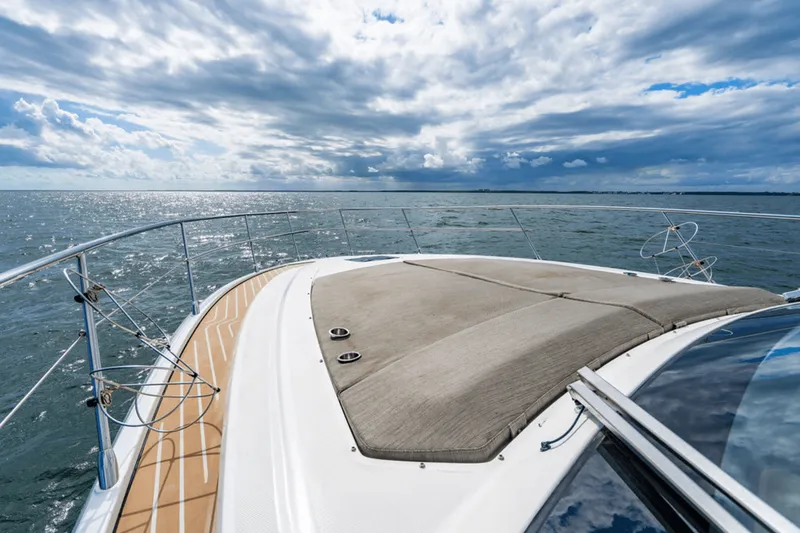 Slide: The Image of Azimut ATLANTIS 45 2020 - 55