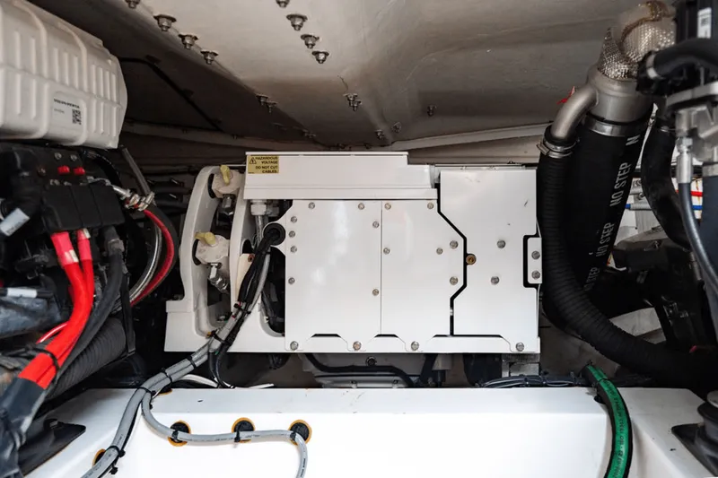 Slide: The Image of Azimut ATLANTIS 45 2020 - 86