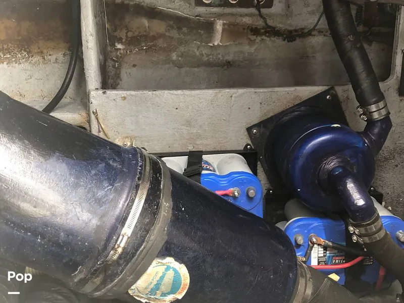 Slide: The Image of Regal Commodore 360 1986 - 13541807