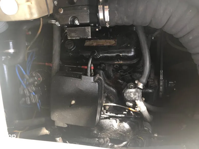 Slide: The Image of Regal Commodore 360 1986 - 13541811