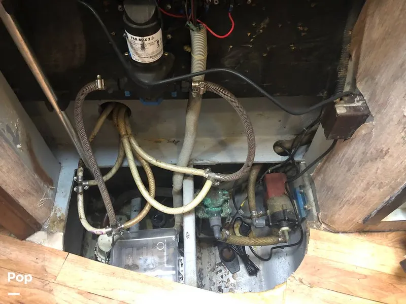 Slide: The Image of Regal Commodore 360 1986 - 13541815