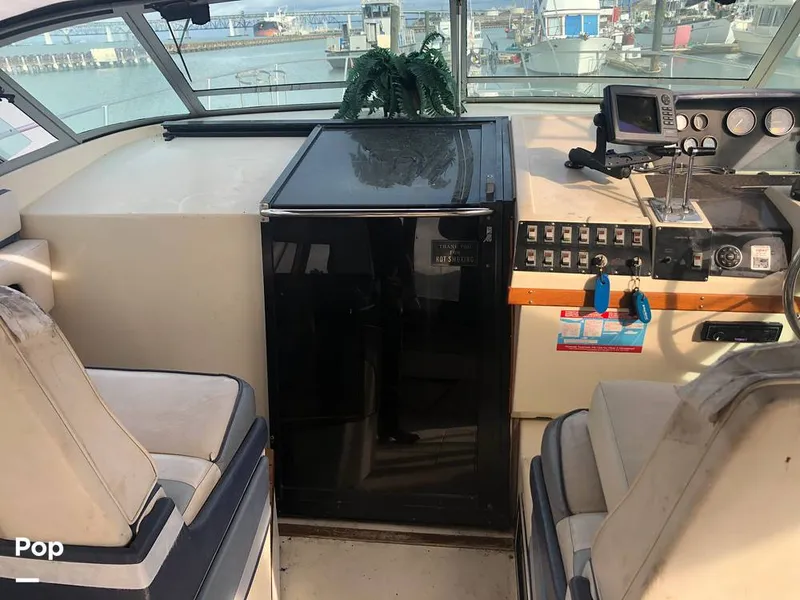 Slide: The Image of Regal Commodore 360 1986 - 13541742