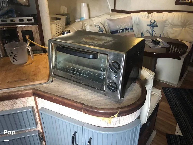 Slide: The Image of Regal Commodore 360 1986 - 13541752