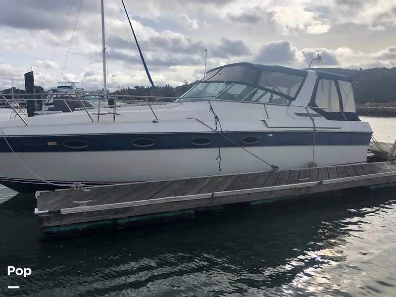 Slide: The Image of Regal Commodore 360 1986 - 13541695