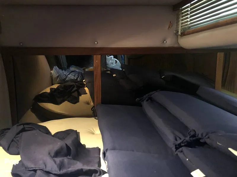 Slide: The Image of Regal Commodore 360 1986 - 13541764