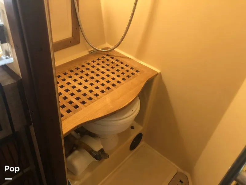 Slide: The Image of Regal Commodore 360 1986 - 13541788