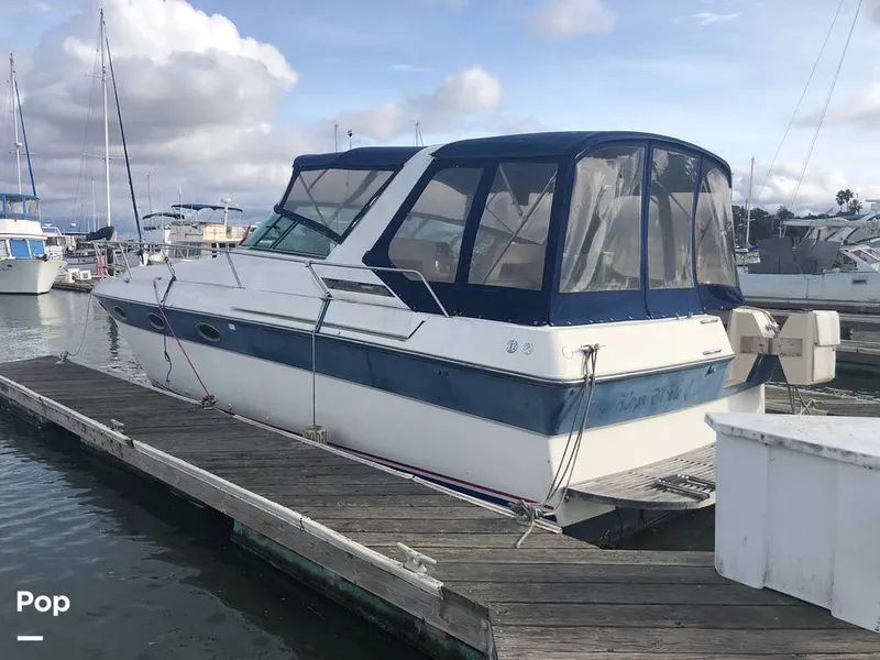 Slide: The Image of Regal Commodore 360 1986 - 13541700