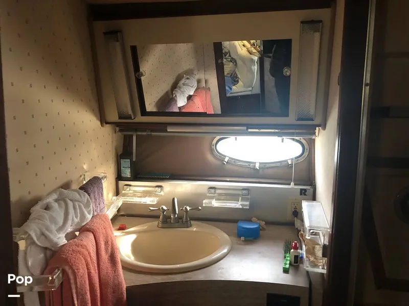 Slide: The Image of Regal Commodore 360 1986 - 13541785