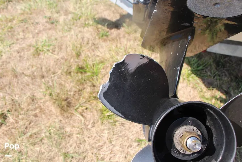 Slide: The Image of Sea Ray 190 Sport 2015 - 13160042