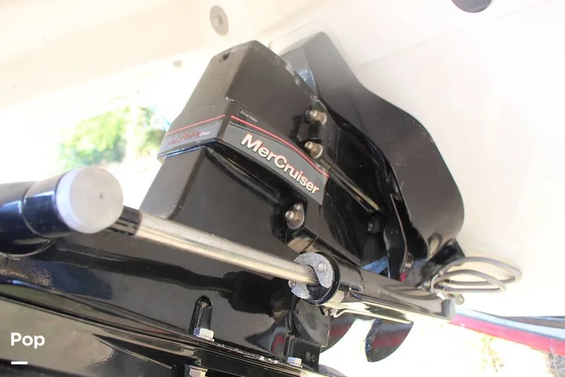 Slide: The Image of Sea Ray 190 Sport 2015 - 13160046