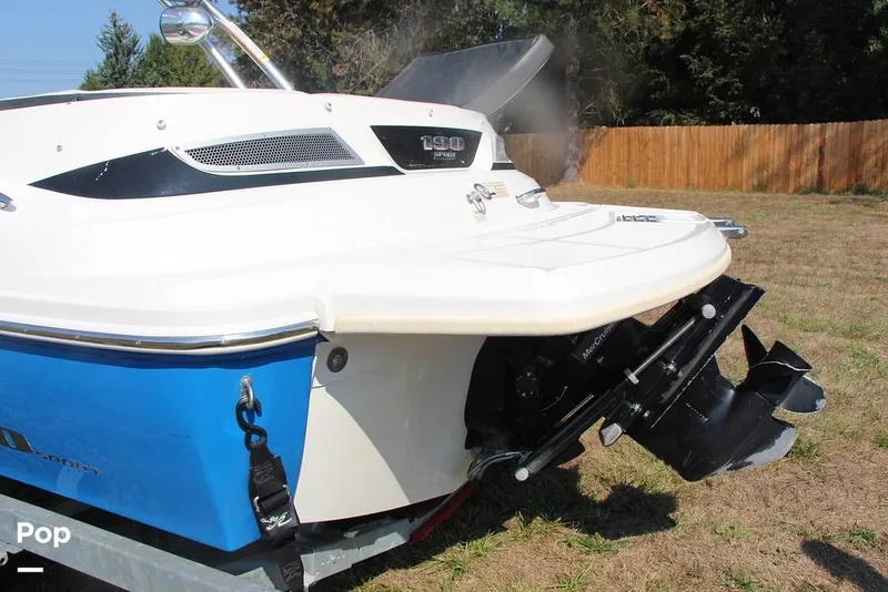 Slide: The Image of Sea Ray 190 Sport 2015 - 13160047