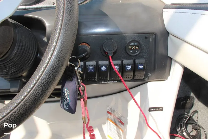 Slide: The Image of Sea Ray 190 Sport 2015 - 13160064