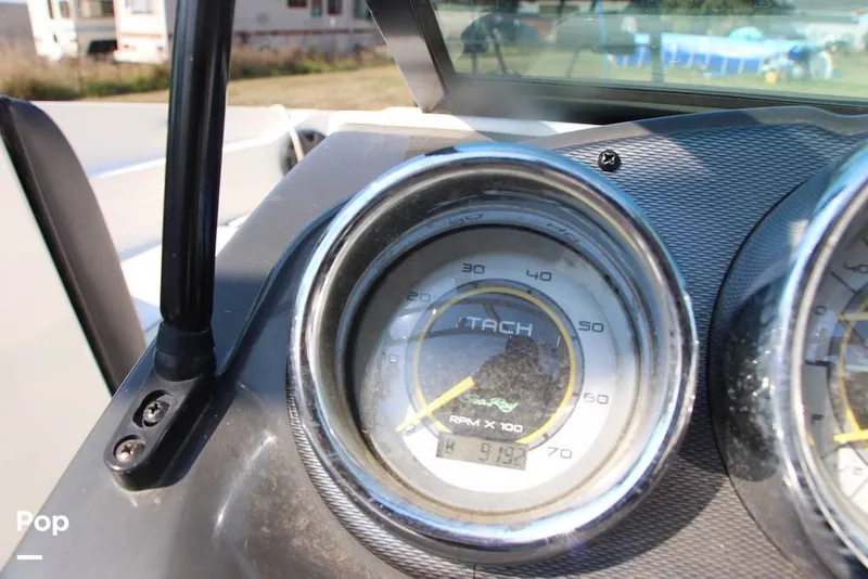 Slide: The Image of Sea Ray 190 Sport 2015 - 13160066