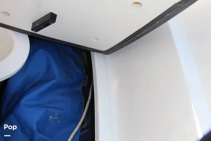 Slide: The Image of Sea Ray 190 Sport 2015 - 13160083