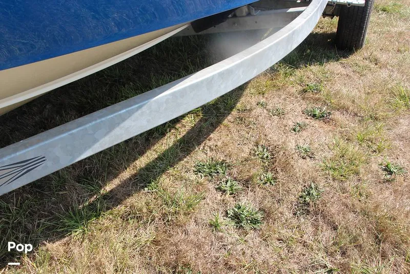 Slide: The Image of Sea Ray 190 Sport 2015 - 13160100