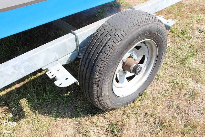 Slide: The Image of Sea Ray 190 Sport 2015 - 13160101