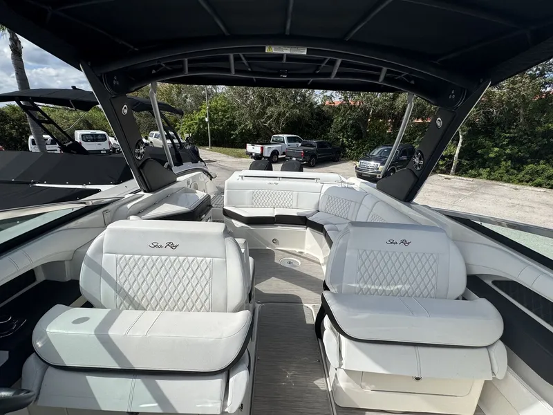 Slide: The Image of Sea Ray 310 SLX OUTBOARD 2019 - 22