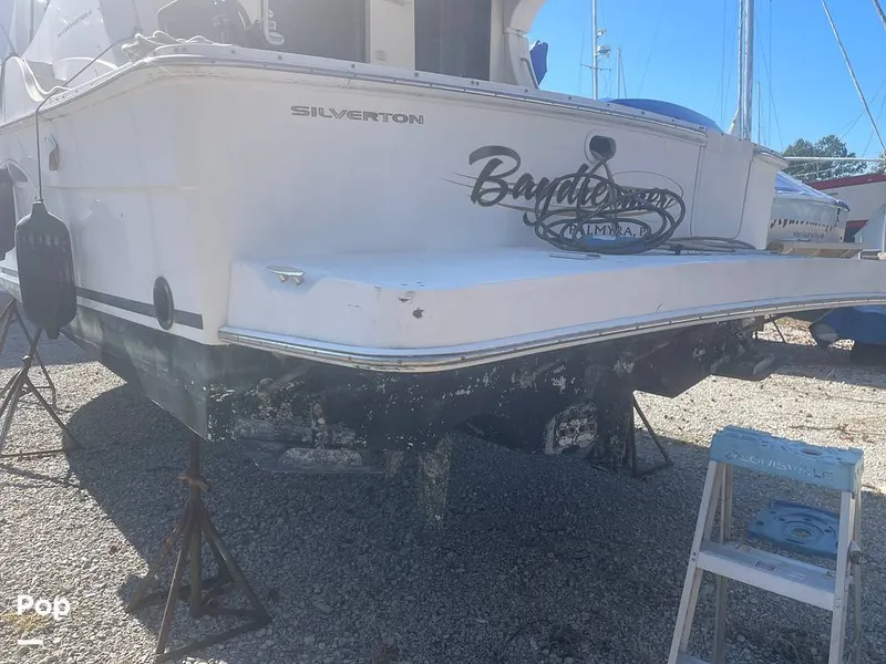 Slide: The Image of Silverton 34 Convertible 2004 - 16223640