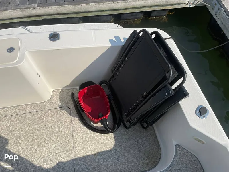 Slide: The Image of Silverton 34 Convertible 2004 - 13138970