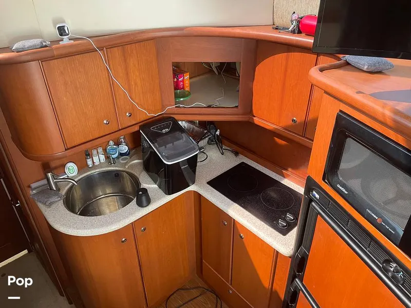 Slide: The Image of Silverton 34 Convertible 2004 - 13138979