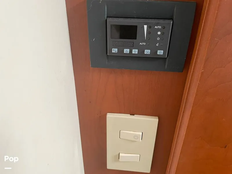 Slide: The Image of Silverton 34 Convertible 2004 - 13138990