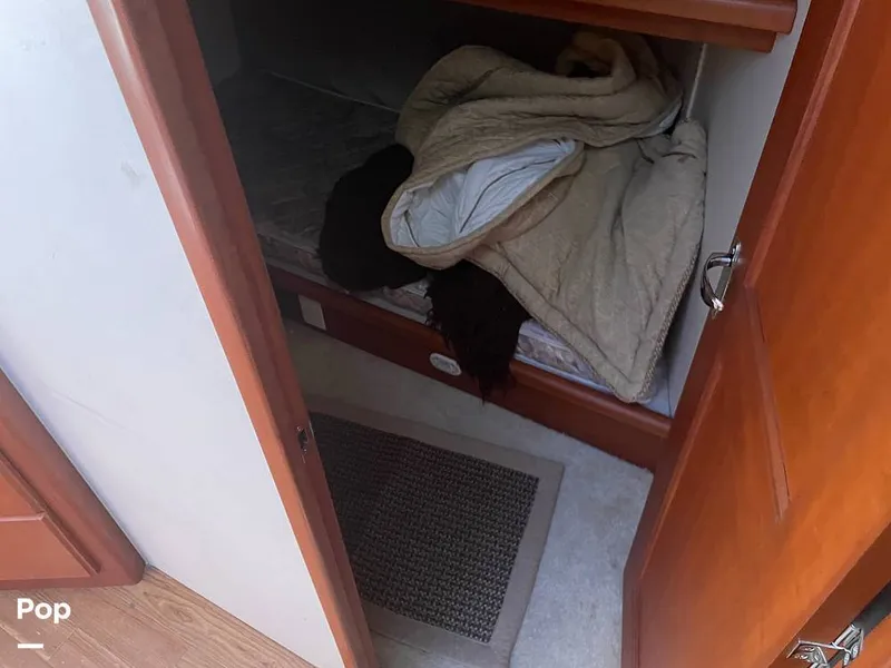 Slide: The Image of Silverton 34 Convertible 2004 - 13138998