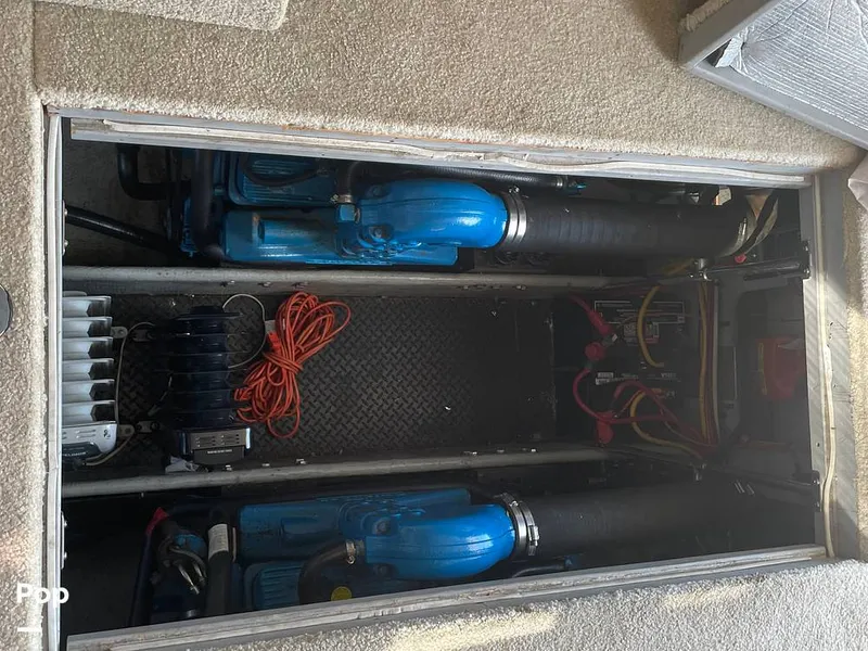 Slide: The Image of Silverton 34 Convertible 2004 - 13139027