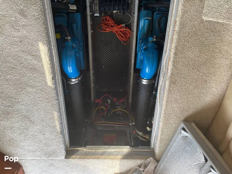 Slide: The Image of Silverton 34 Convertible 2004 - 13139029