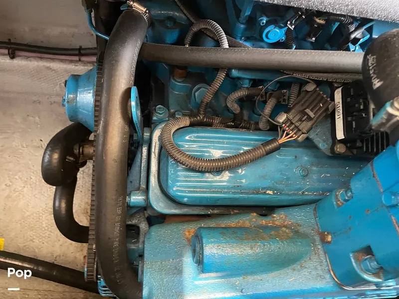 Slide: The Image of Silverton 34 Convertible 2004 - 13139047