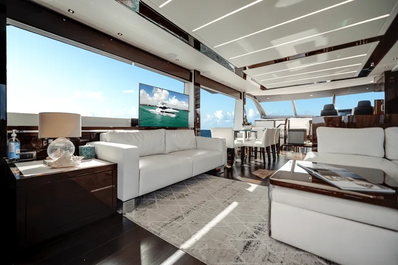 Slide: The Image of Sunseeker 76 YACHT 2019 - 13
