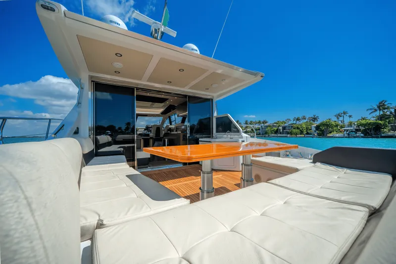 Slide: The Image of Azimut 55S 2017 - 45