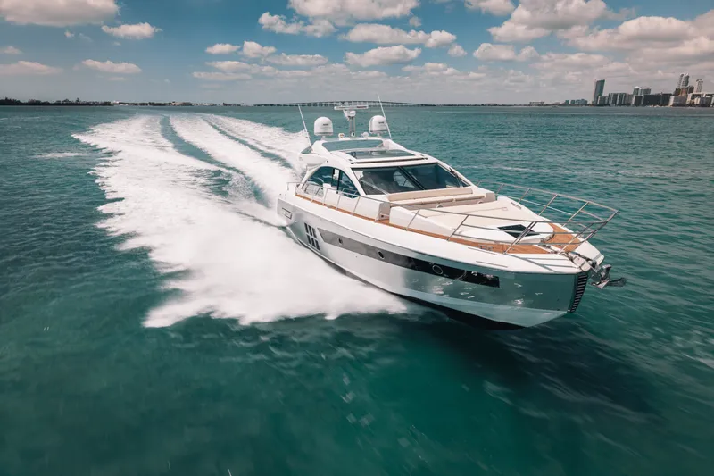 Slide: The Image of Azimut 55S 2017 - 6